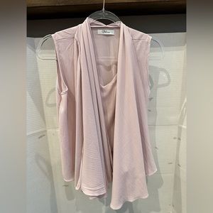 Pink blouse in two way